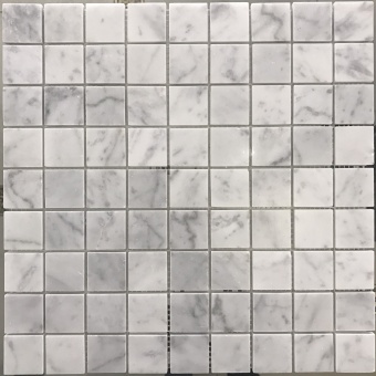 Мозаика стекланная Bianco Carrara Pol чип 30*30*7 мм, 305*305мм